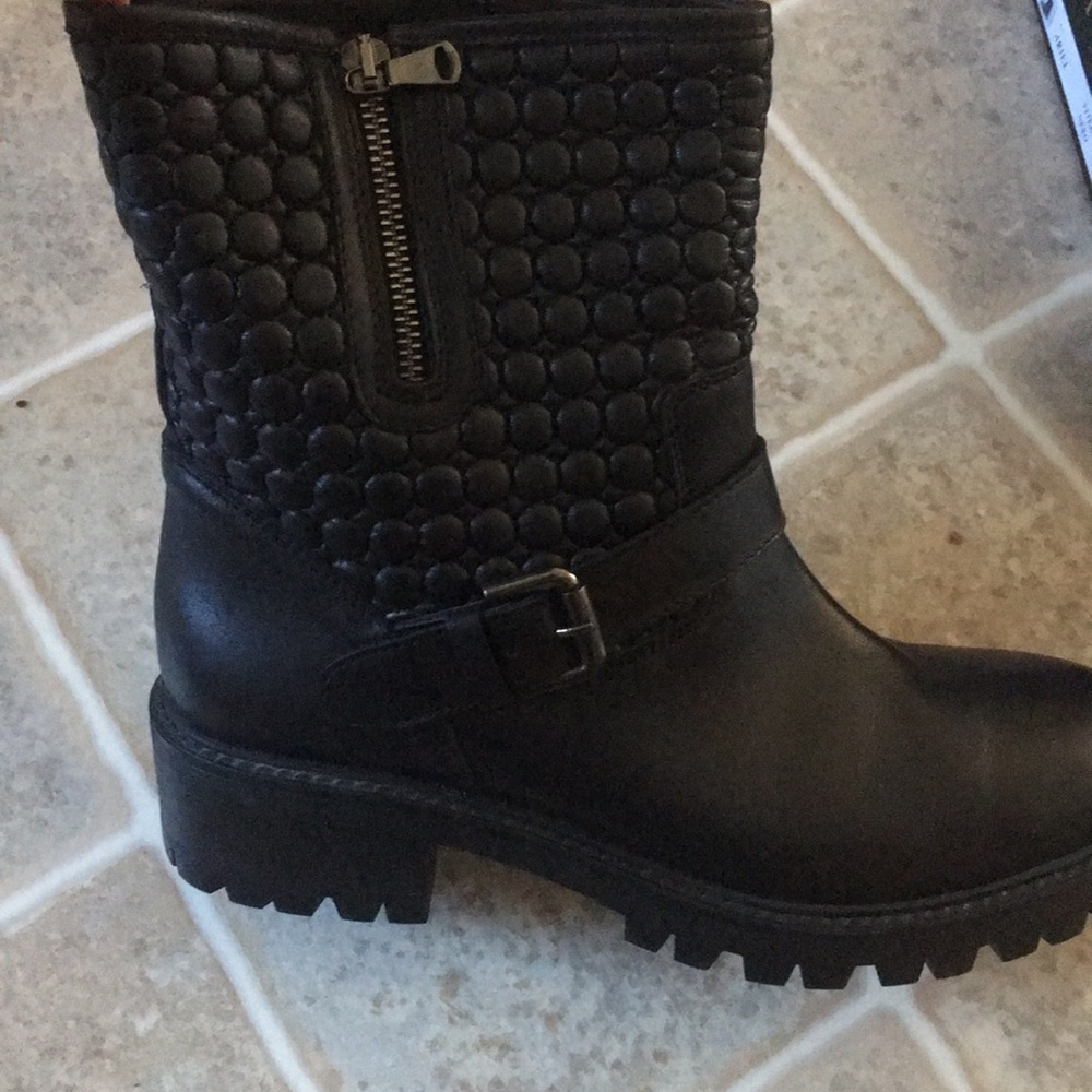 Genuine leather biker boots Italian made